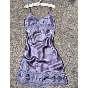 VTG Victoria's Secret Lavender Satin Lace Trim Slip Dress XS Y2K Fairycore Mini